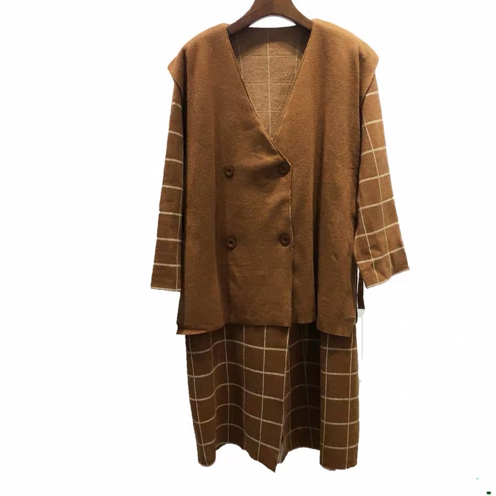 Unique jacket  false two pieces